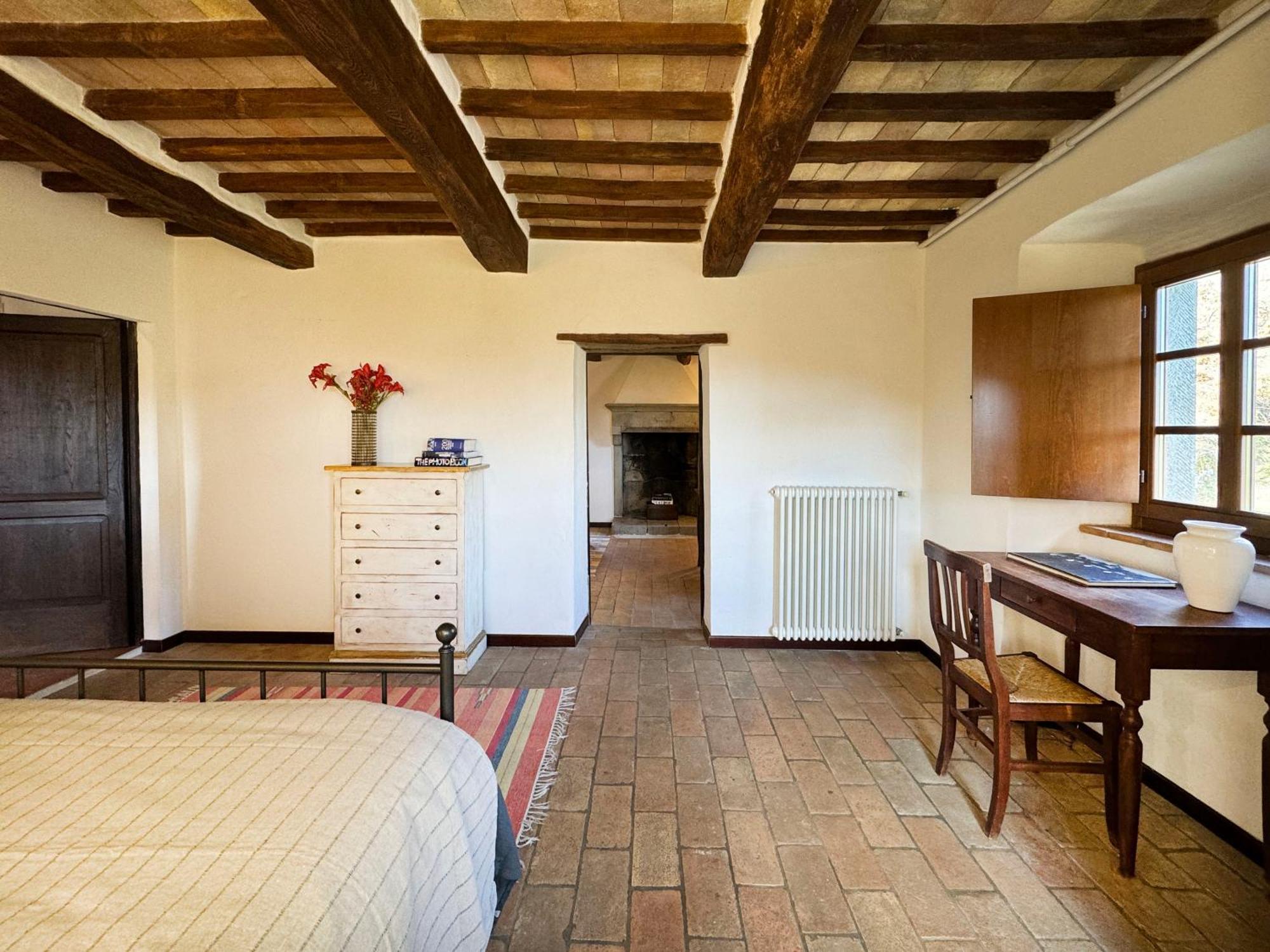 Bio Agriturismo Il Vigno Caprese Michelangelo Bagian luar foto