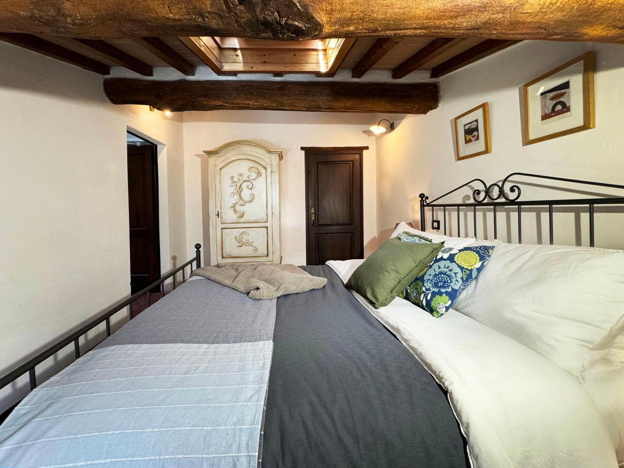 Bio Agriturismo Il Vigno Caprese Michelangelo Bagian luar foto